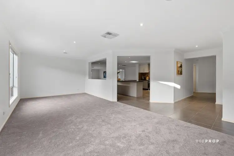 Sixth view of Homely house listing, 3 Buckmaster Grange, Point Cook VIC 3030