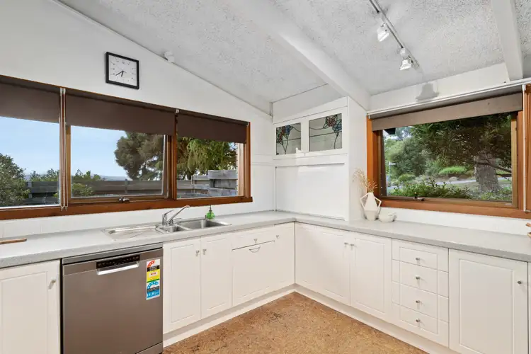 Sixth view of Homely house listing, 9 Warwick Road, Wodonga VIC 3690