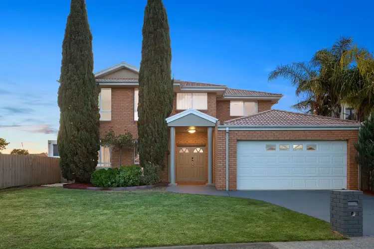 Main view of Homely house listing, 17 Yarra Links Way, Bentleigh East VIC 3165