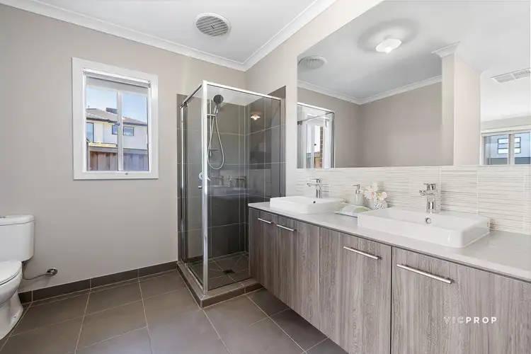 Third view of Homely house listing, 6 Yallaroo Chase, Werribee VIC 3030