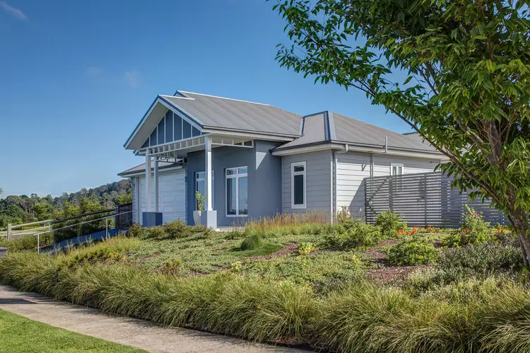 16 Sir James Fairfax Circuit, Bowral NSW 2576