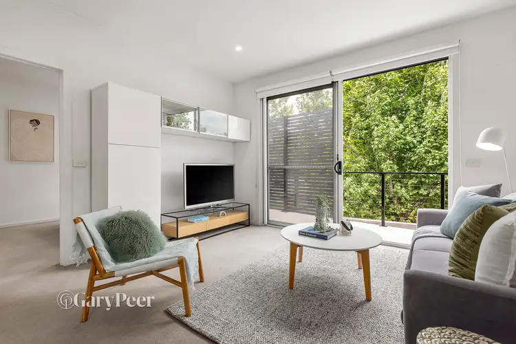 Fourth view of Homely apartment listing, 15/400 Dandenong Road, Caulfield North VIC 3161