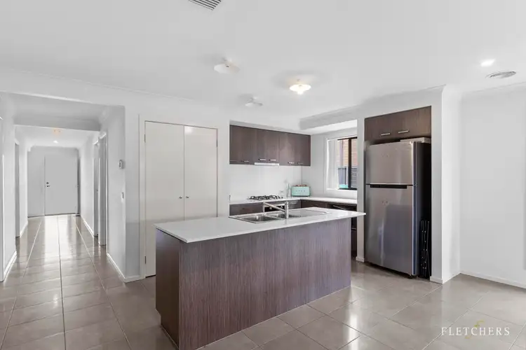 Sixth view of Homely house listing, 10 Augusta Way, Cobblebank VIC 3338