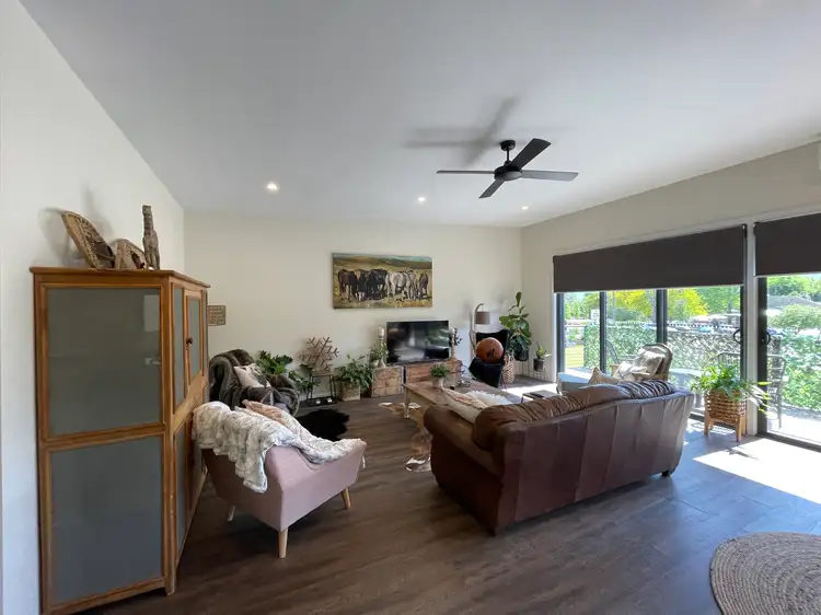 Fifth view of Homely townhouse listing, 2/215 Kiewa Valley Highway, Tawonga South VIC 3698