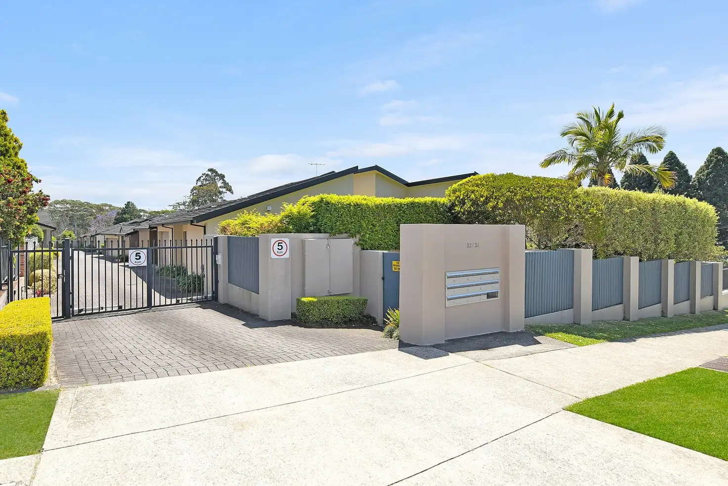 Main view of Homely villa listing, 10/32-36 Oatley Parade, Oatley NSW 2223
