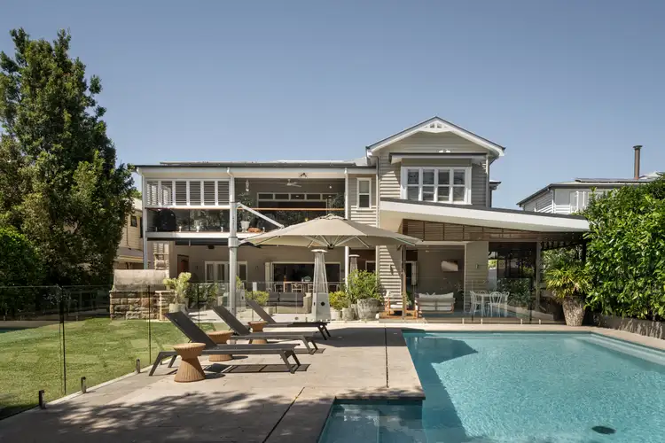34 Long Street West, Graceville QLD 4075