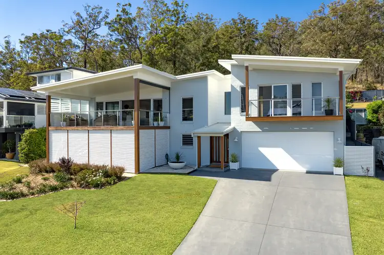 19 Admirals Circle, Lakewood NSW 2443