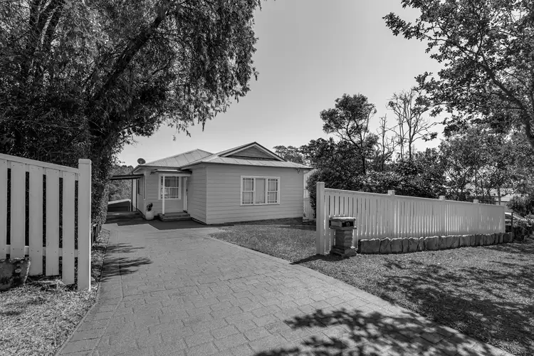 Main view of Homely house listing, 10 Edna Street, Warrimoo NSW 2774