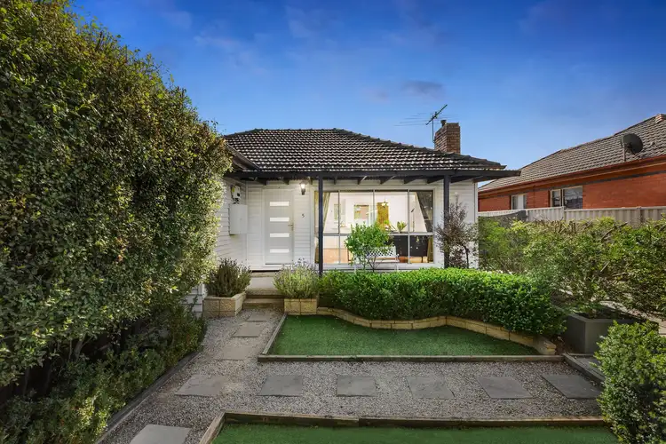 5 Sixth Avenue, Altona North VIC 3025