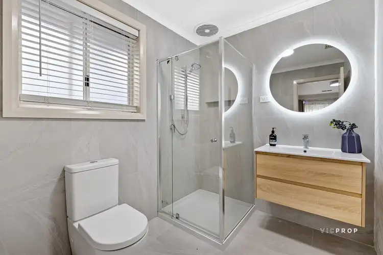 Sixth view of Homely house listing, 2 Glenara Ford, Seabrook VIC 3028