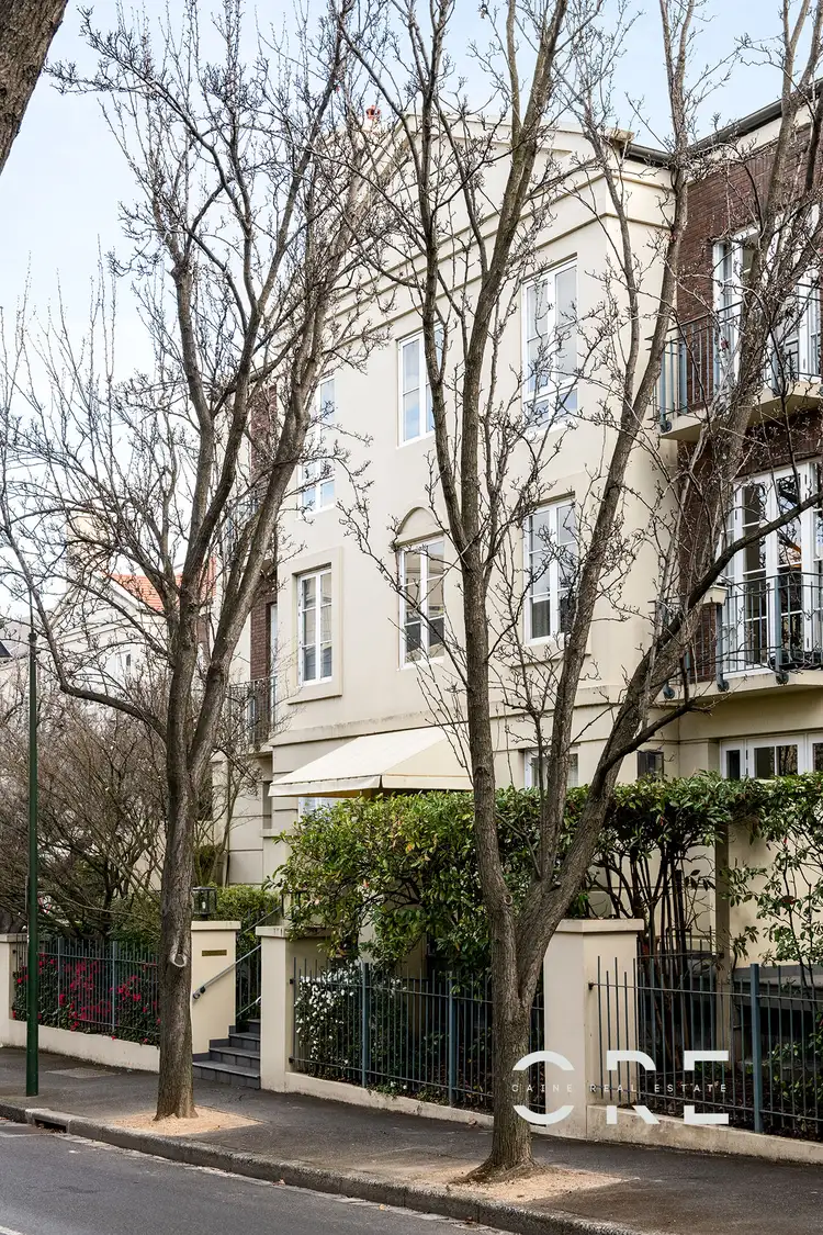 23/211 Wellington Parade South, East Melbourne VIC 3002