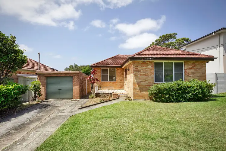 14 Karoola Crescent, Caringbah NSW 2229