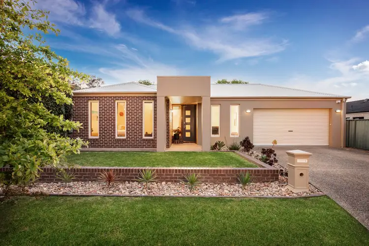 2 Laffertys Walk, East Albury NSW 2640
