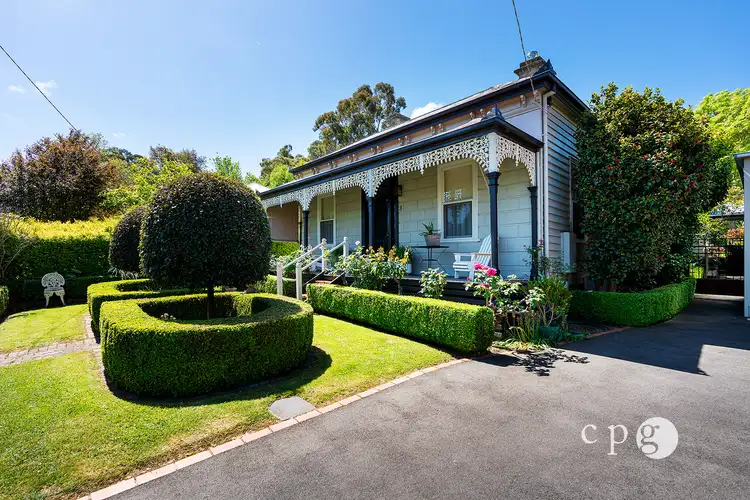 8 Templeton Street, Maldon VIC 3463