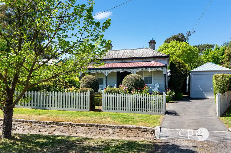 8 Templeton Street, Maldon VIC 3463