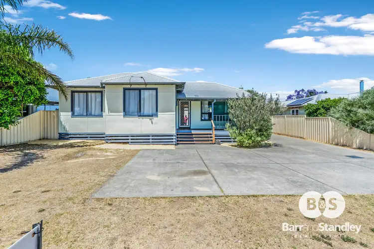9A Moolyeen Road, Carey Park WA 6230