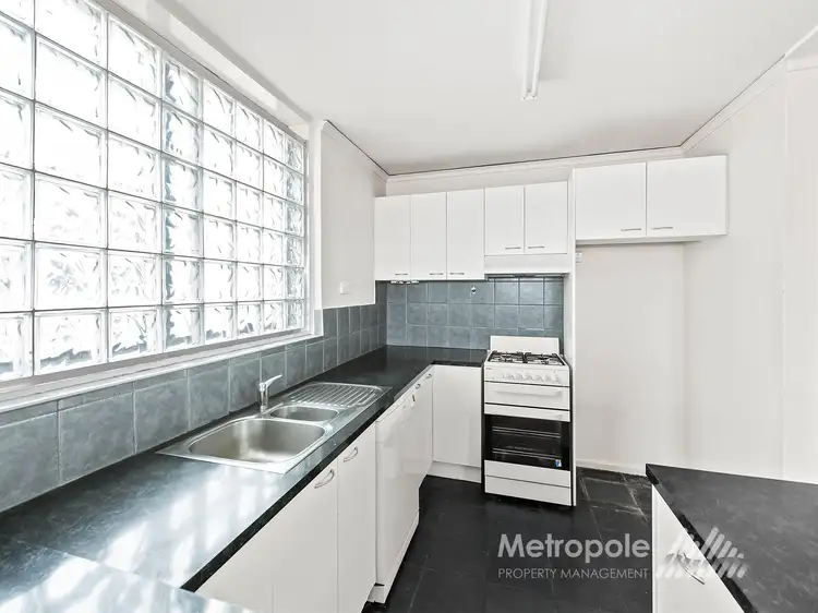 Fourth view of Homely apartment listing, 18/66 Grosvenor Street, St Kilda East VIC 3183