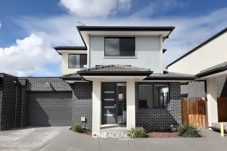 Main view of Homely townhouse listing, 2/31A Wilma Avenue, Dandenong VIC 3175