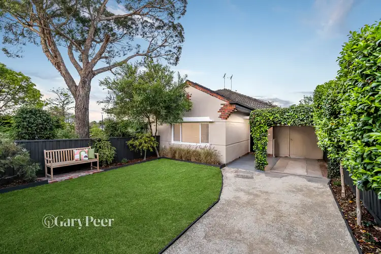 3 York Street, Caulfield South VIC 3162