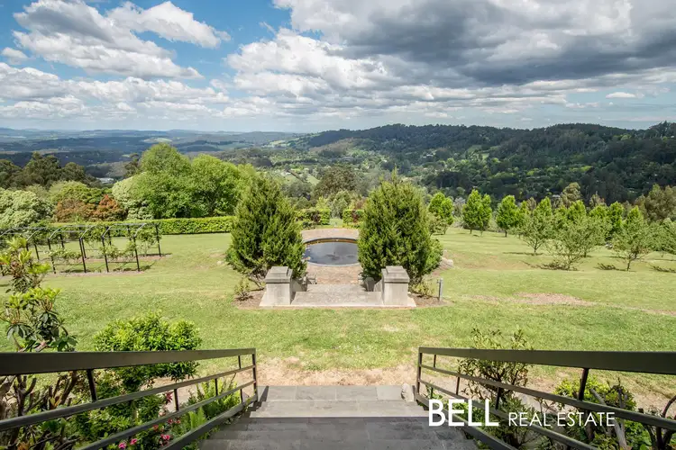 8 Lynwood Avenue, Olinda VIC 3788
