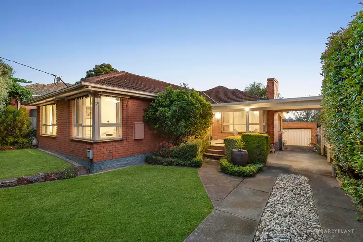 2 Ross Street, Doncaster East VIC 3109