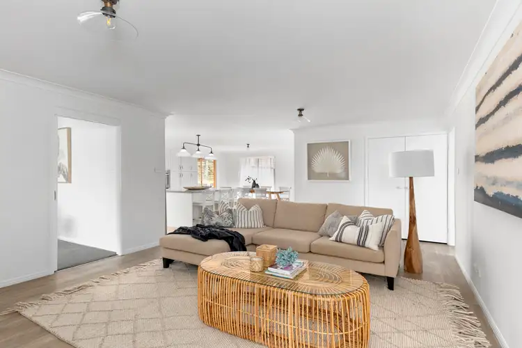 Sixth view of Homely house listing, 4 Fox Glove Close, Green Point NSW 2251