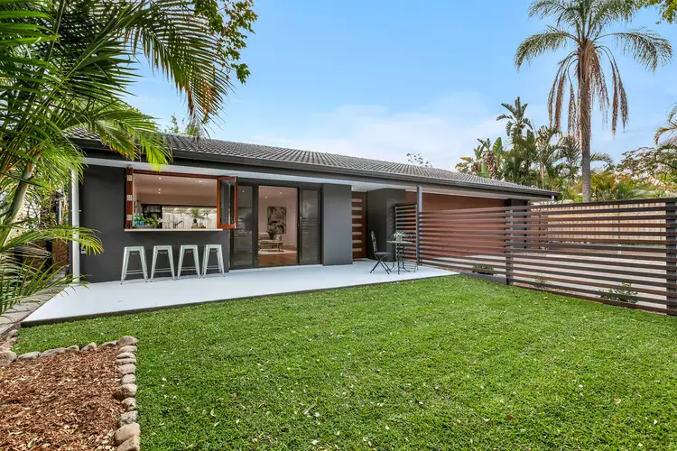 5 Winking Street, Chapel Hill QLD 4069