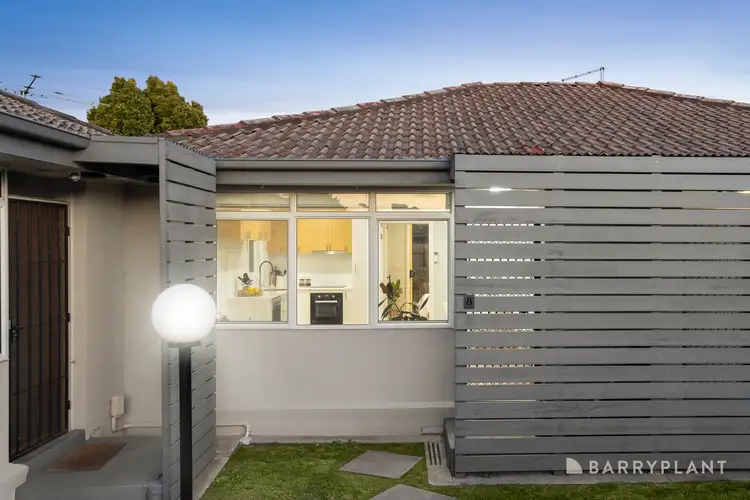 8/9 Barry Street, Mentone VIC 3194