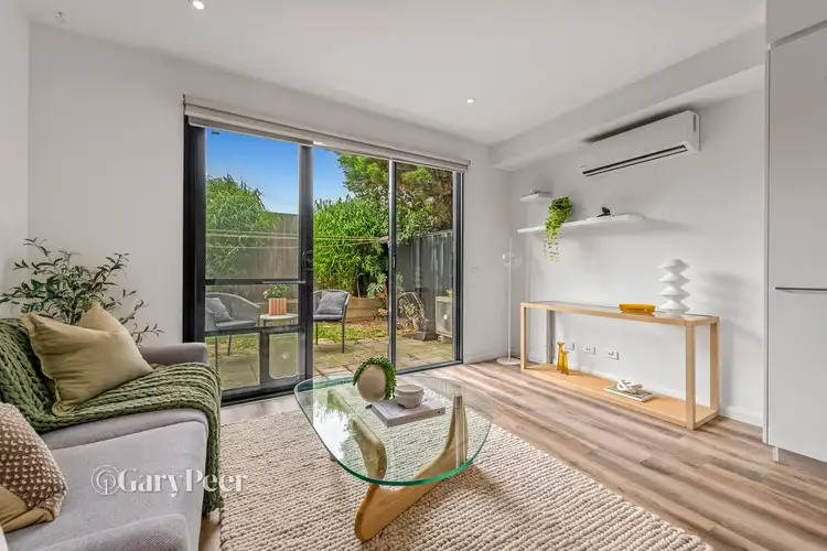 Third view of Homely apartment listing, 7/121 Murrumbeena Road, Murrumbeena VIC 3163