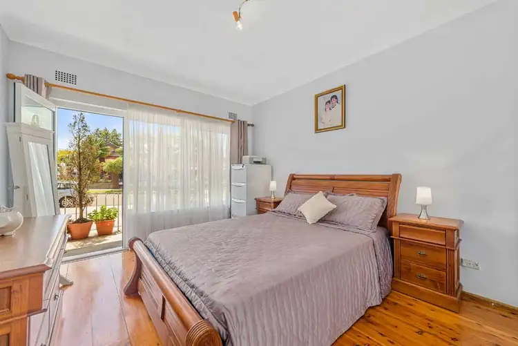 Sixth view of Homely apartment listing, 2/9 Gladstone Street, Bexley NSW 2207
