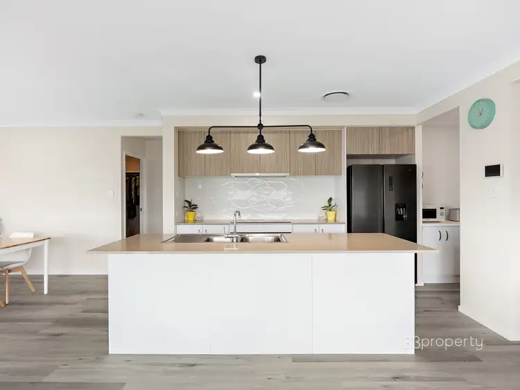 Fifth view of Homely house listing, 17 Parkdale Place, Kensington Grove QLD 4341