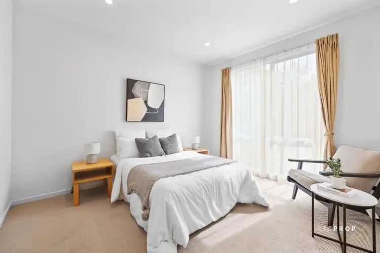 Sixth view of Homely house listing, 8 Woodstock Crescent, Ivanhoe VIC 3079