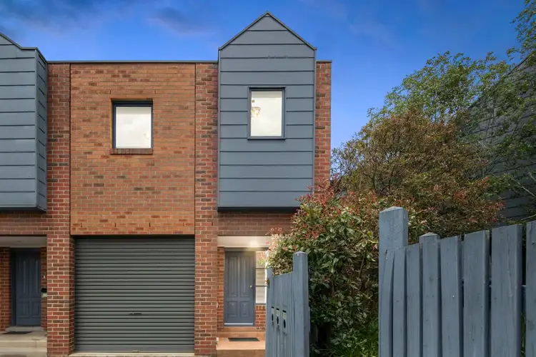 25 McAllister Mews, Kensington VIC 3031