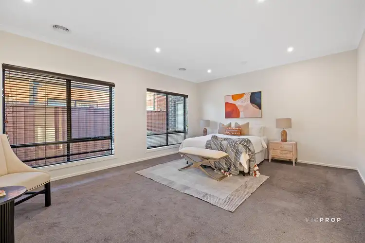 Fifth view of Homely house listing, 86 Fantail Crescent, Williams Landing VIC 3027