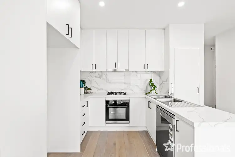 Second view of Homely unit listing, 4/476 Dorset Road, Boronia VIC 3155