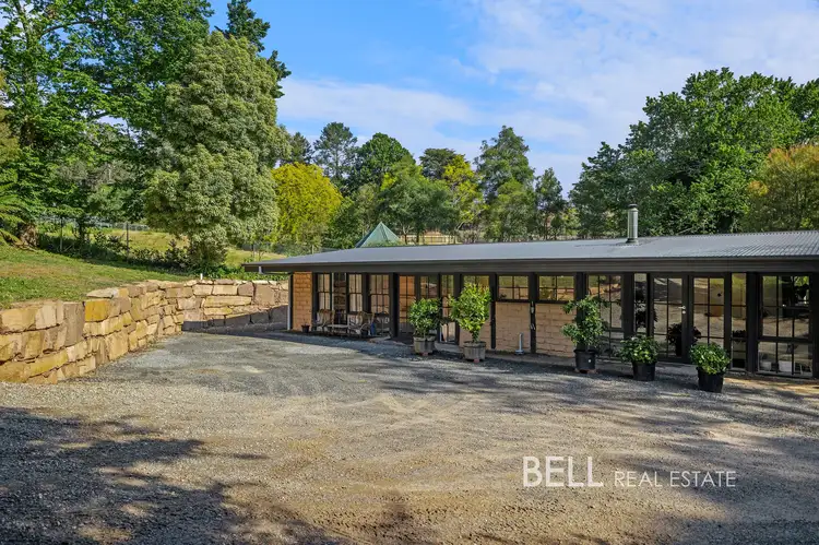 17 Belgrave Gembrook Road, Cockatoo VIC 3781
