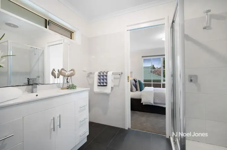 Sixth view of Homely unit listing, 2/17 Mcghee Avenue, Mitcham VIC 3132
