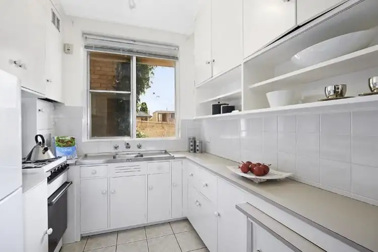 Second view of Homely unit listing, 3/1 Brookfield Court, Hawthorn East VIC 3123