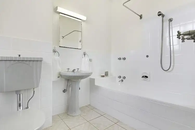 Fourth view of Homely unit listing, 3/1 Brookfield Court, Hawthorn East VIC 3123