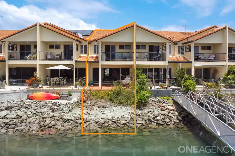 24/156 Griffith Road, Newport QLD 4020
