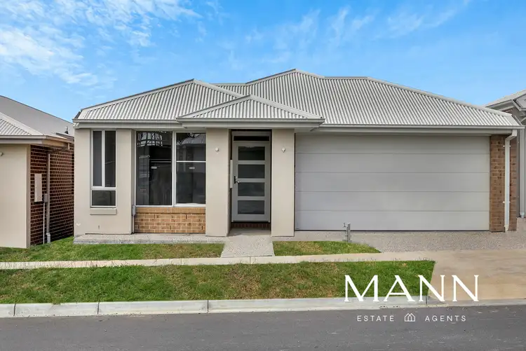 5 Tatarian Road, Sunbury VIC 3429
