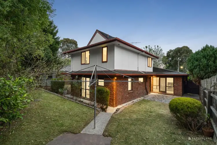 5 Rockaway Drive, Viewbank VIC 3084