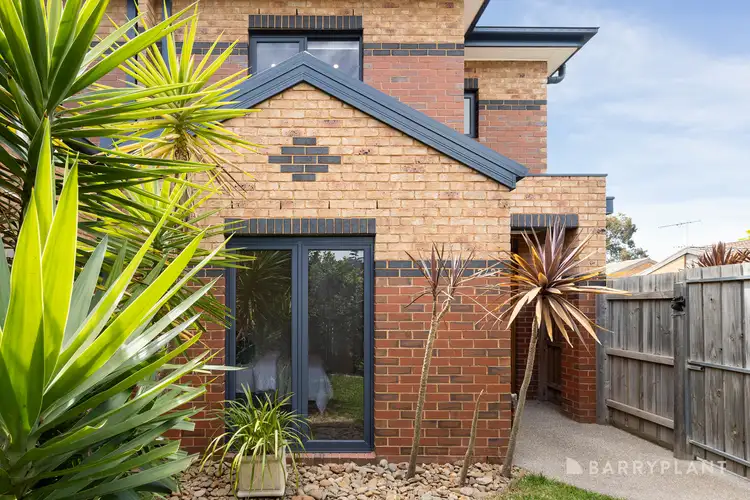 2B Jean Street, Cheltenham VIC 3192