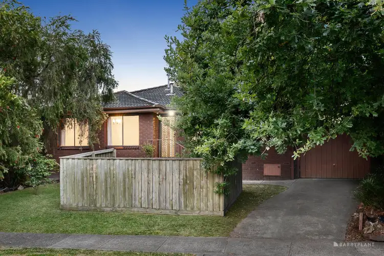 1/13A Railway Road, Blackburn VIC 3130