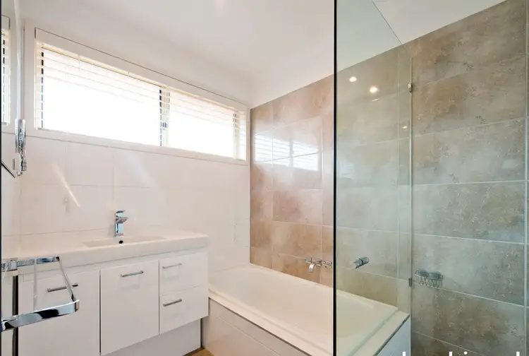 Fifth view of Homely house listing, 5 Jenna Close, Greensborough VIC 3088