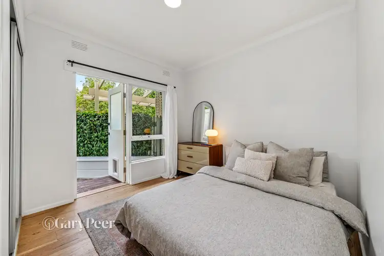 Third view of Homely apartment listing, 2/2 Tattenham Street, Caulfield East VIC 3145