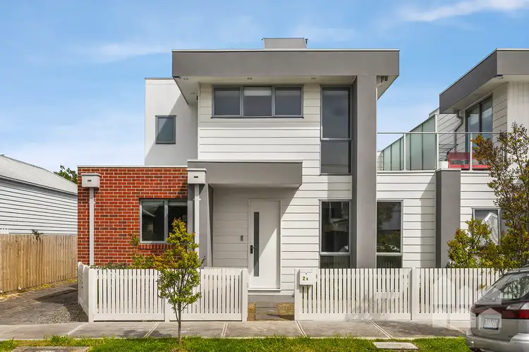 2B Oscar Street, Seddon VIC 3011
