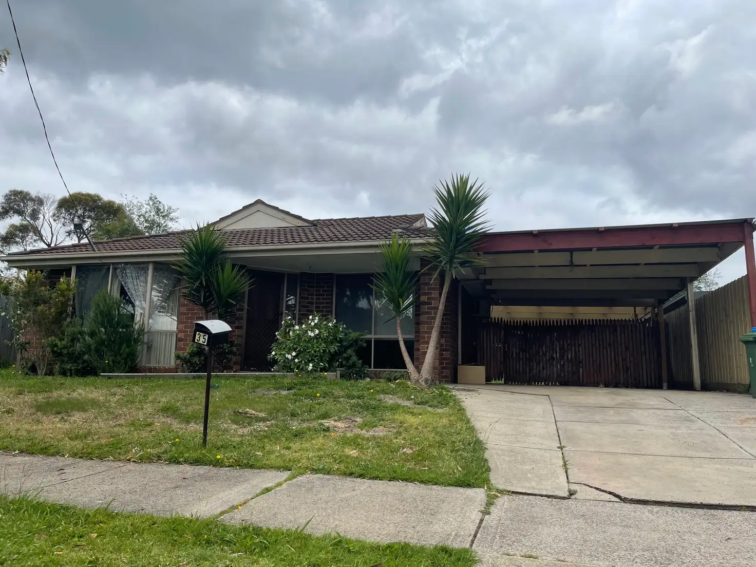 Main view of Homely house listing, 35 BERNBOROUGH Avenue, Cranbourne West VIC 3977