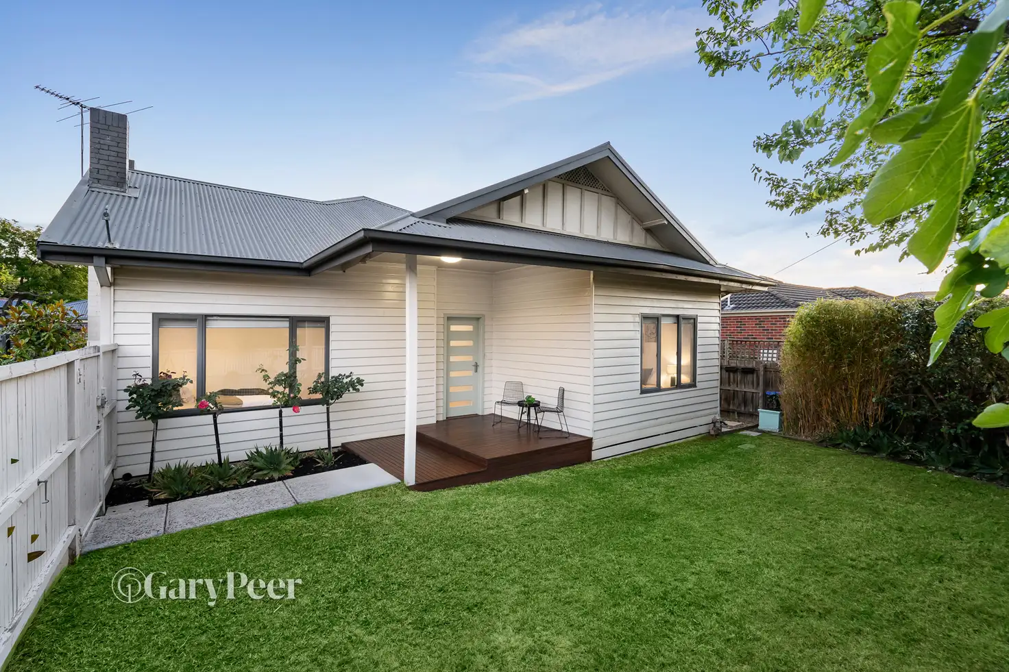 Main view of Homely unit listing, 1/16 Black Street, Oakleigh East VIC 3166