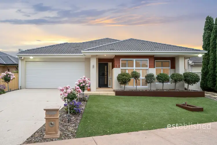 254 Sanctuary Lakes North Boulevard, Sanctuary Lakes VIC 3030